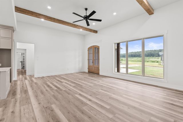 134 Republican Loop, Greenbrier, AR 72058