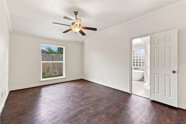 13030 Ellesmere Drive, Houston, TX 77015
