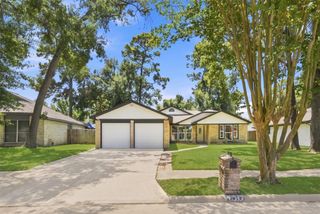 13030 Ellesmere Drive, Houston, TX 77015