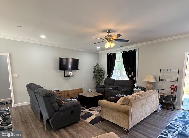 1108 CAMP RD, Denton, MD 21629