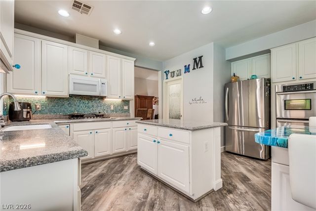 721 Descartes Avenue, Henderson, NV 89002