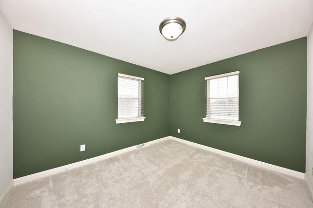 1123 White Sands COURT, West Bend, WI 53090