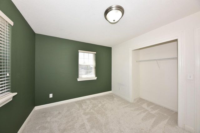 1123 White Sands COURT, West Bend, WI 53090