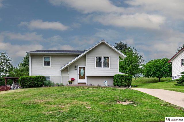 2106 Georgia Avenue, Bellevue, NE 68005