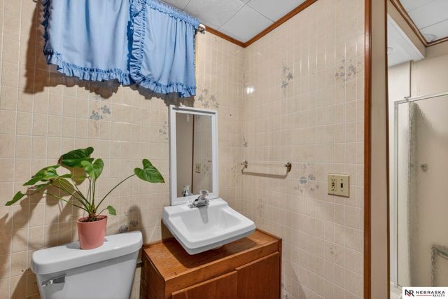 2106 Georgia Avenue, Bellevue, NE 68005