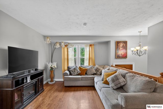 2106 Georgia Avenue, Bellevue, NE 68005