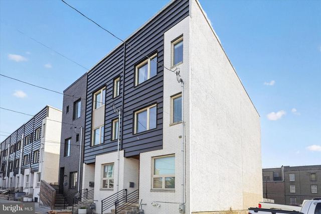 1943 E CUMBERLAND ST, Philadelphia, PA 19125
