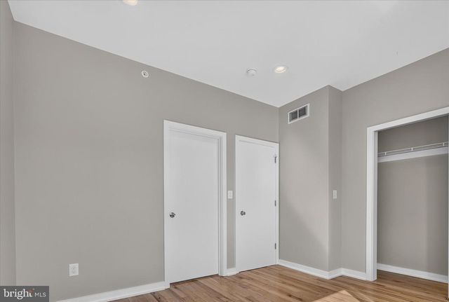1943 E CUMBERLAND ST, Philadelphia, PA 19125