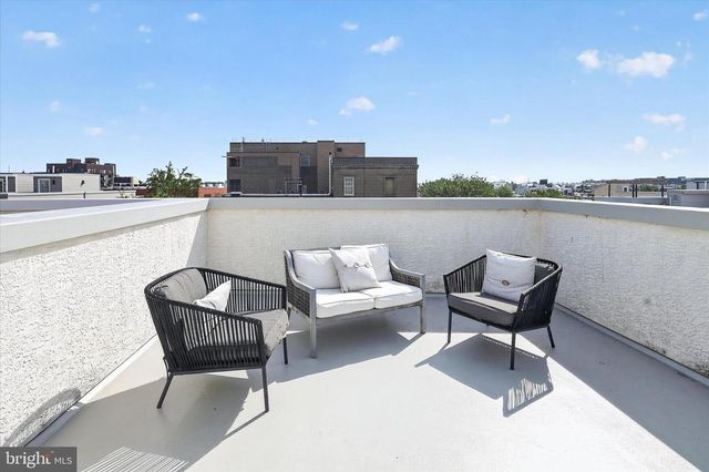 1943 E CUMBERLAND ST, Philadelphia, PA 19125