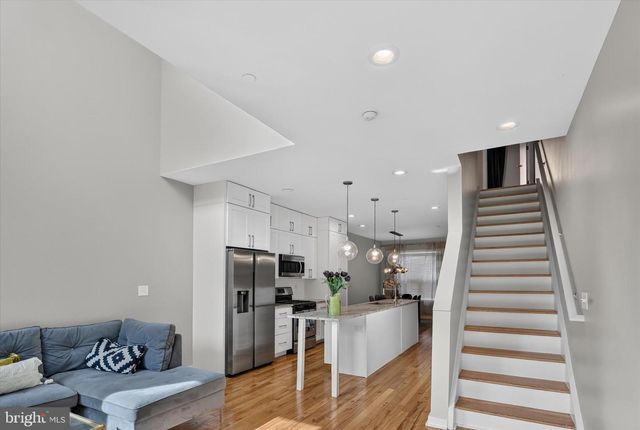 1943 E CUMBERLAND ST, Philadelphia, PA 19125