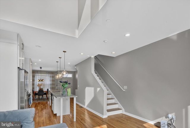 1943 E CUMBERLAND ST, Philadelphia, PA 19125
