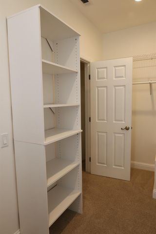 3620 Wiles Ln, Carmichael, CA 95608