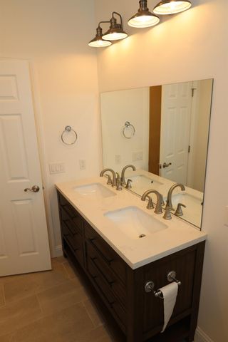 3620 Wiles Ln, Carmichael, CA 95608