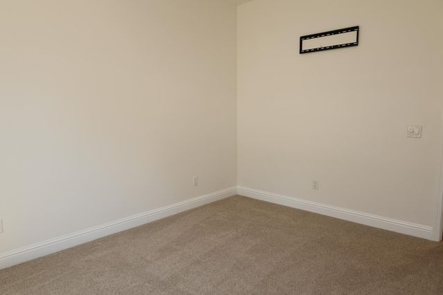 3620 Wiles Ln, Carmichael, CA 95608