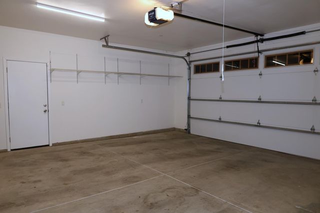 3620 Wiles Ln, Carmichael, CA 95608