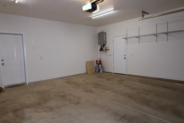 3620 Wiles Ln, Carmichael, CA 95608