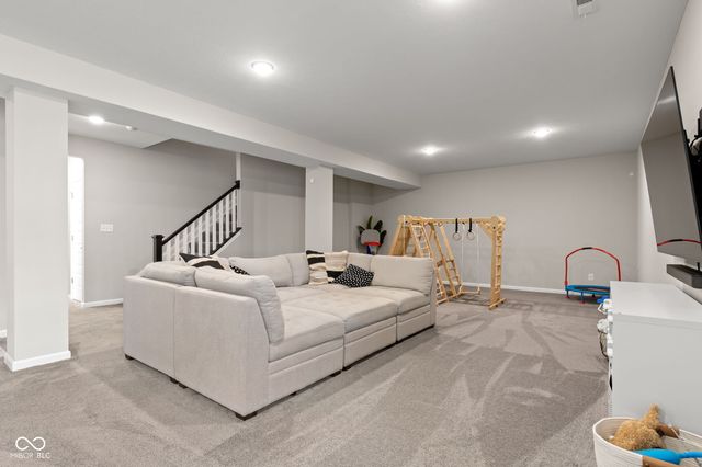 14325 Marsdale Place, Carmel, IN 46074