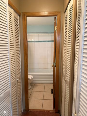 2403 Eastwood Drive, Indianapolis, IN 46219