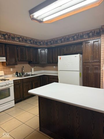 2403 Eastwood Drive, Indianapolis, IN 46219