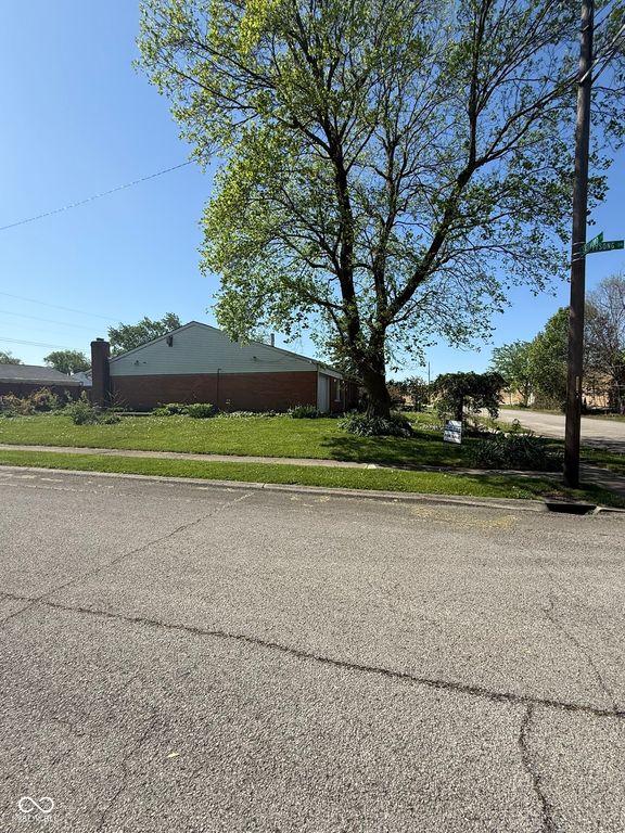 2403 Eastwood Drive, Indianapolis, IN 46219