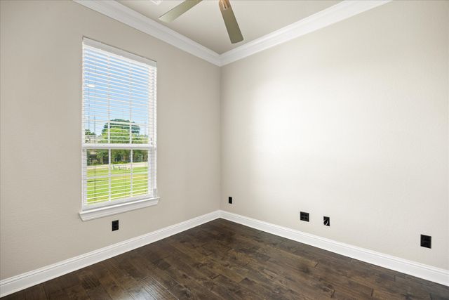 3711 Lonesome Creek Road, Granbury, TX 76049