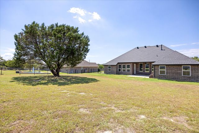 3711 Lonesome Creek Road, Granbury, TX 76049