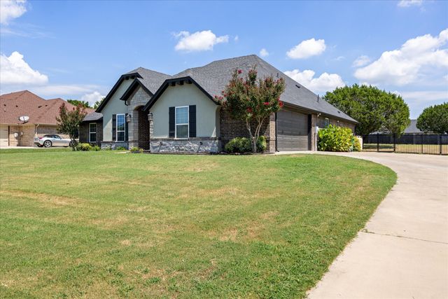 3711 Lonesome Creek Road, Granbury, TX 76049