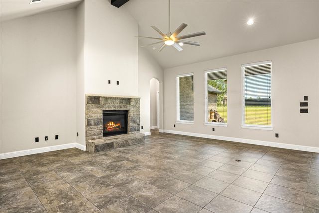 3711 Lonesome Creek Road, Granbury, TX 76049