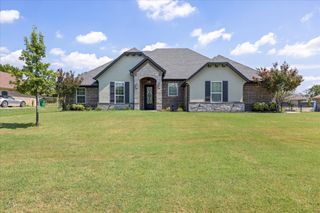 3711 Lonesome Creek Road, Granbury, TX 76049