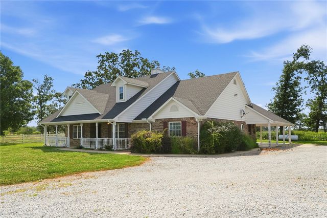 13301 L C Hickman Road, Centerton, AR 72719