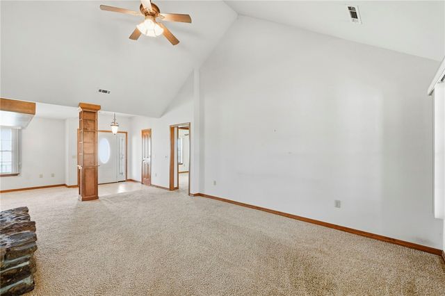 13301 L C Hickman Road, Centerton, AR 72719
