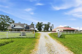 13301 L C Hickman Road, Centerton, AR 72719