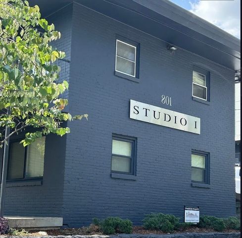 801 Hillview Hts Apt 212, Nashville, TN 37204