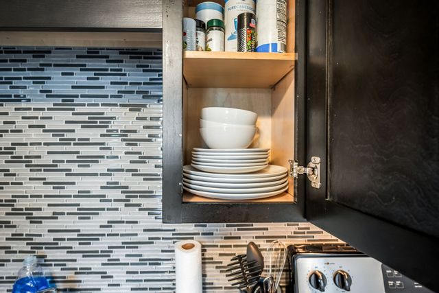 801 Hillview Hts Apt 212, Nashville, TN 37204