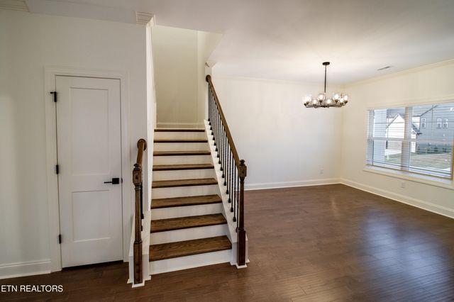 1309 Fort Craig Tr, Maryville, TN 37803