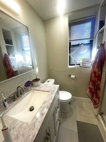 1914 Beacon 1, Boston, MA 02135