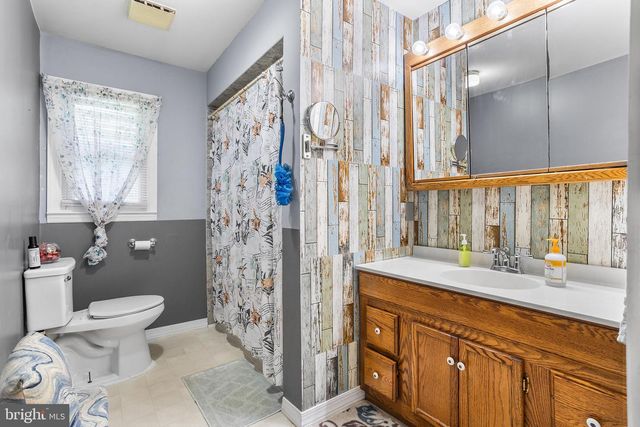 7 CHAMBERS RD, Millstone Township, NJ 08510
