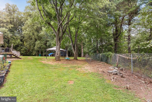 7 CHAMBERS RD, Millstone Township, NJ 08510
