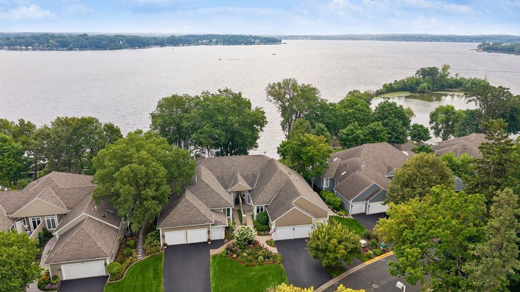 2928 Pelican Point Circle, Mound, MN 55364 — photo 2