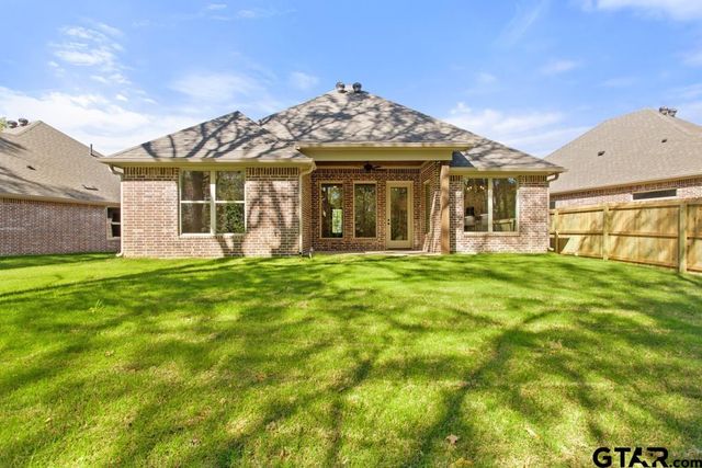 492 Preston Ridge, Tyler, TX 75703