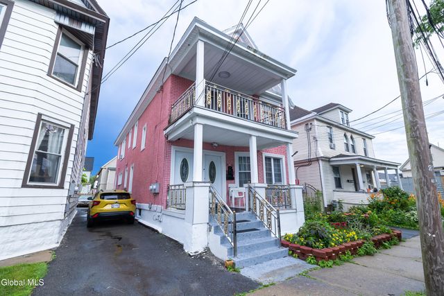 22 Elder Street, Schenectady, NY 12304