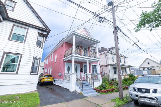 22 Elder Street, Schenectady, NY 12304