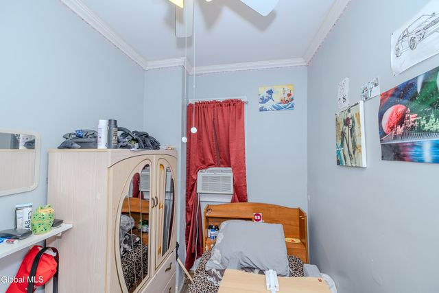 22 Elder Street, Schenectady, NY 12304
