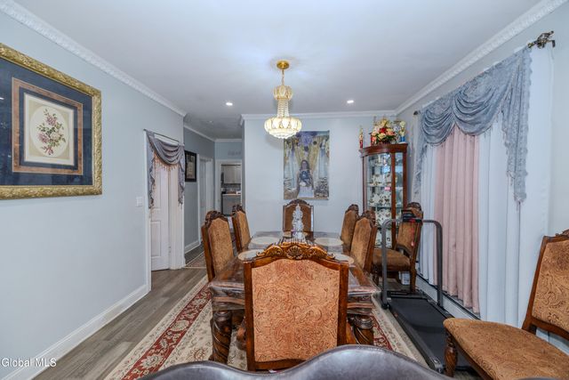 22 Elder Street, Schenectady, NY 12304