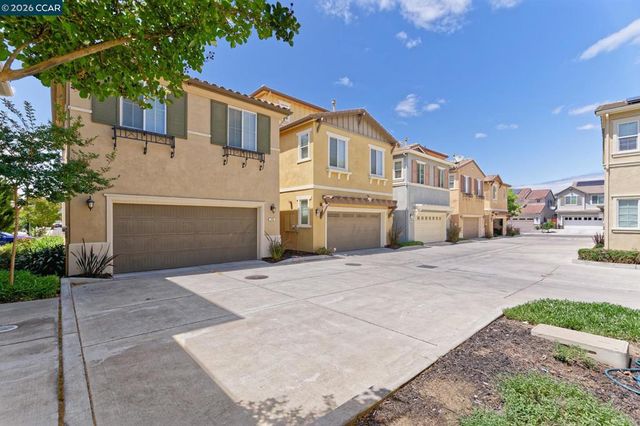 768 King Palm Ln, Brentwood, CA 94513