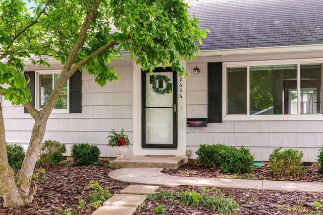 2606 Swansea Road, Columbus, OH 43221