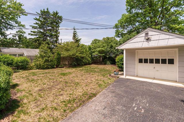 2606 Swansea Road, Columbus, OH 43221