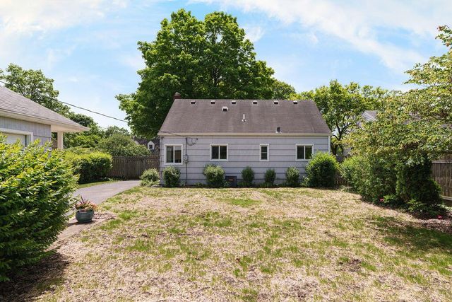 2606 Swansea Road, Columbus, OH 43221