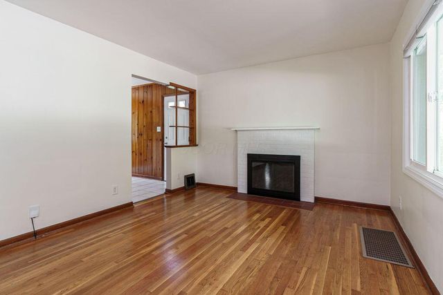 2606 Swansea Road, Columbus, OH 43221