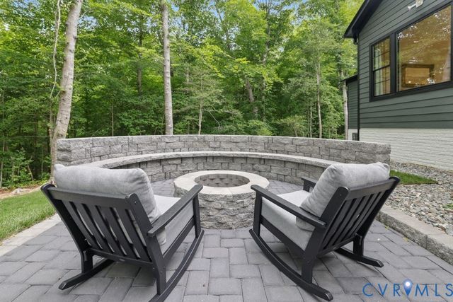 8576 Barrique Rd, New Kent, VA 23124